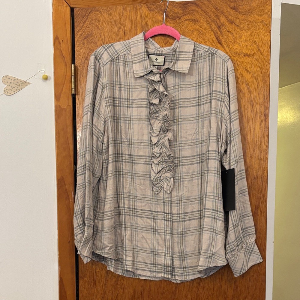 NWT Tuckernuck Tan Button Down Plaid Shirt with Ruffle Detail Size XXL